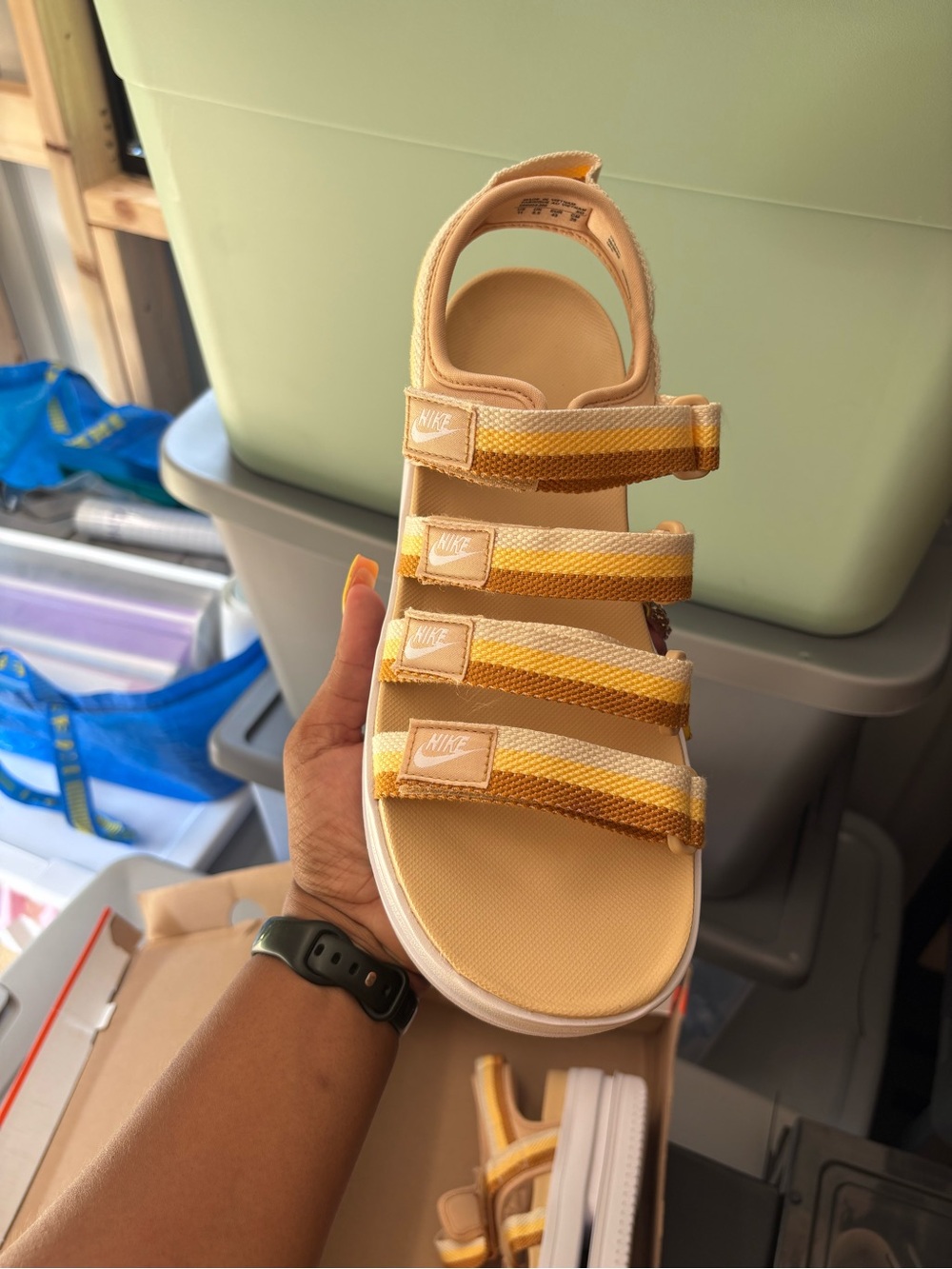Nike Icon Platform Sandals - Picture 3 of 3